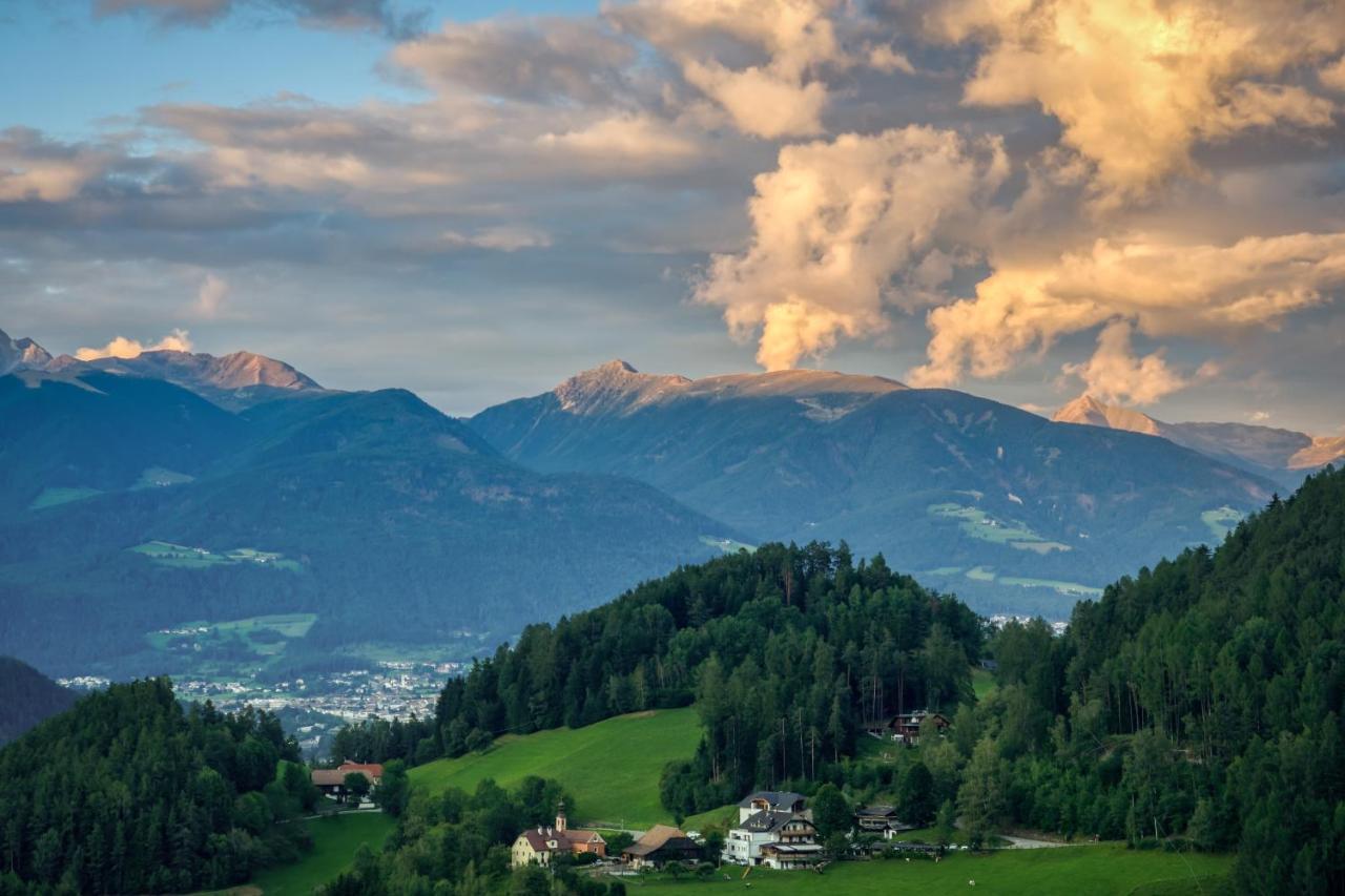 Natur Appartments Riesen San Lorenzo di Sebato Exteriör bild